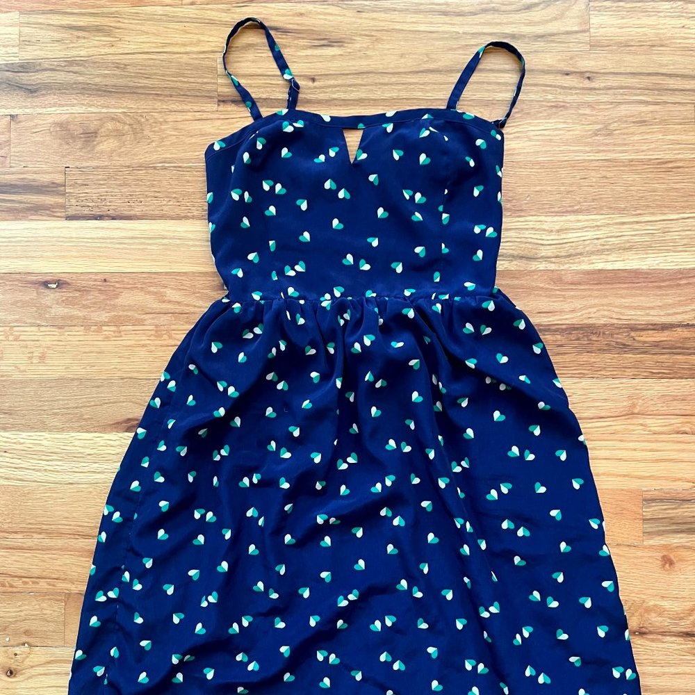 Old Navy Women's Heart Print Pleated Mini Dress Spaghetti Strap Size 4 Blue